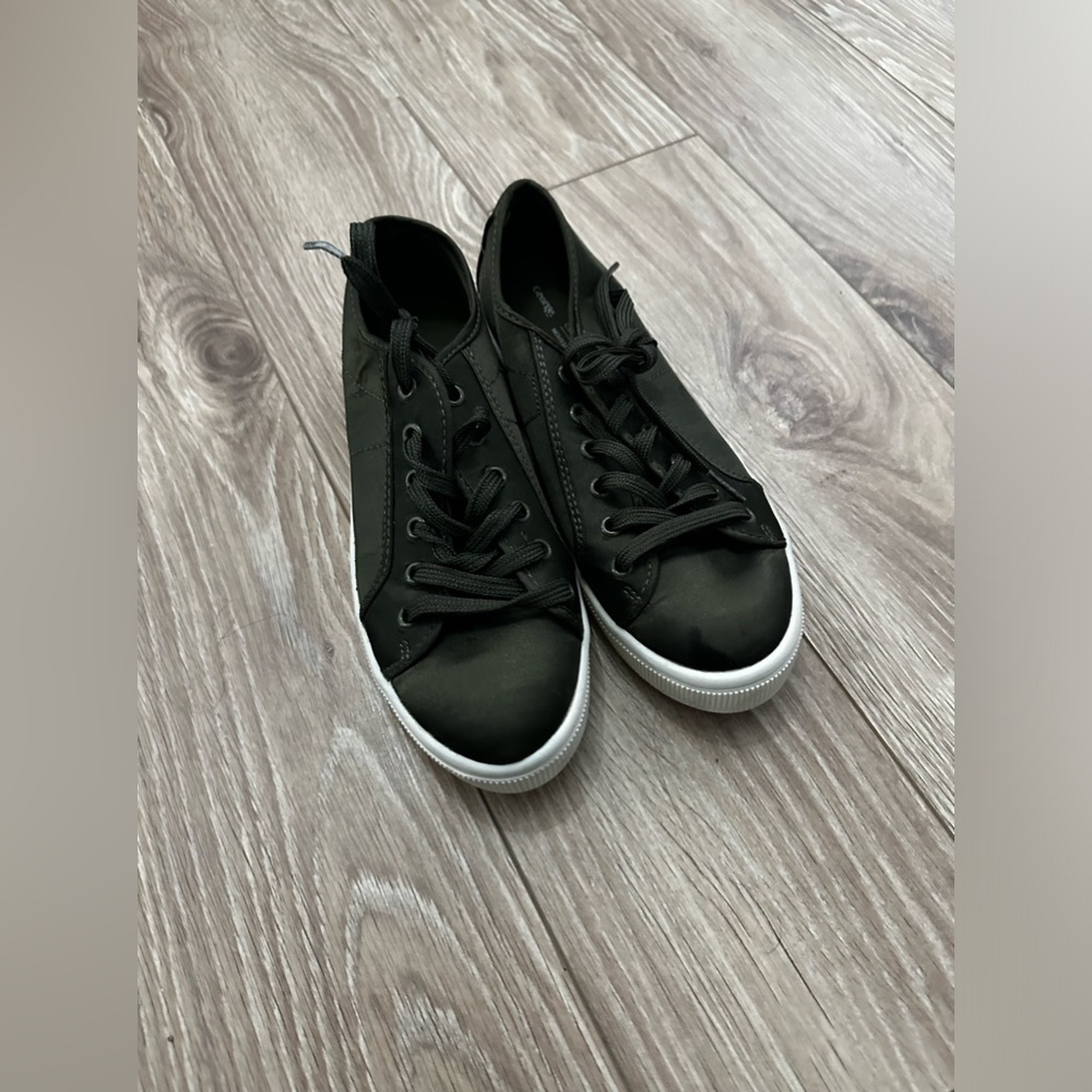 GEORGE Platform DARK CAMO GREEN Satin Lace Up Sneakers